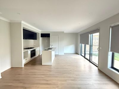 18 NEWFOUNDLAND CIRCUIT, Bonnie Brook