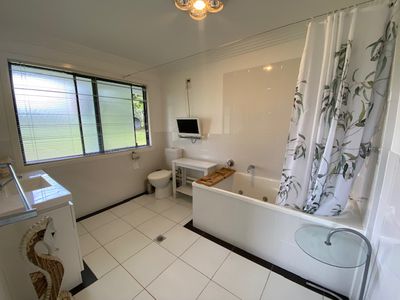 16 Ironbark Road, Mount Burrell