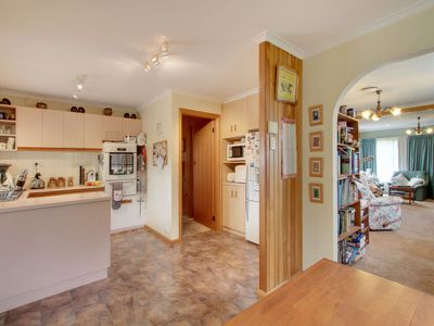 1101 Woodbridge Hill Road, Gardners Bay