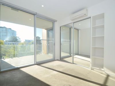 18 / 10 Hawksburn Road, Rivervale