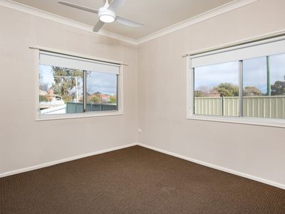 84 Jellicoe Street, Temora