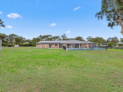 74 Angus Drive, Failford