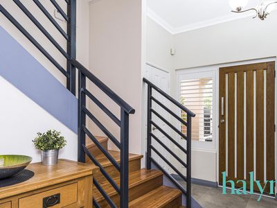 1 / 42 Gladstone Road, Rivervale