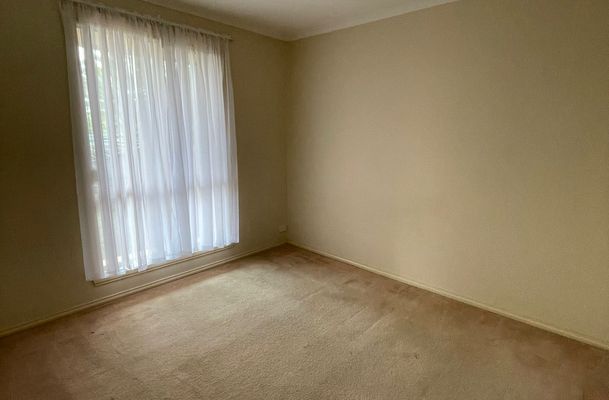9 / 24 Barrymore Road, Greenvale