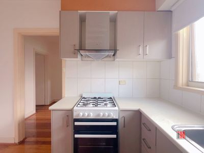 3 / 164 Leamington Street, Reservoir