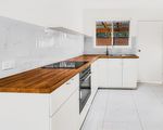 1 / 17 Back Street, Biggera Waters