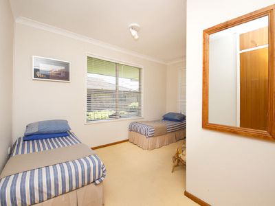 48 Boundary Street, Forster