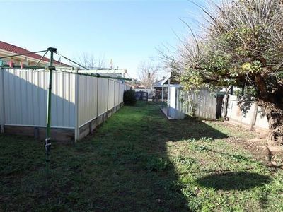 24 Farrand Street, Forbes