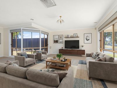 2 PARK LANE, Wodonga