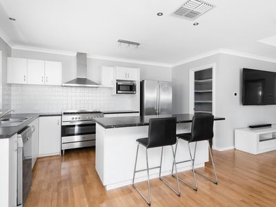 34 Nganka Way, Hannans