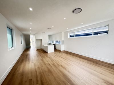 38B GRAY CRESCENT, Yagoona