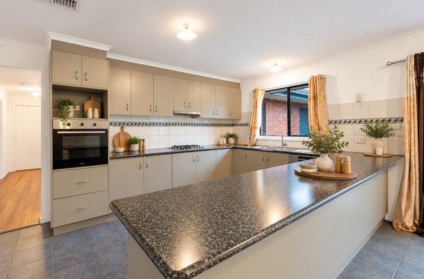 47 Exmouth Road, Craigieburn