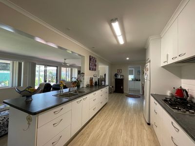 42 Corfield Street, Point Vernon