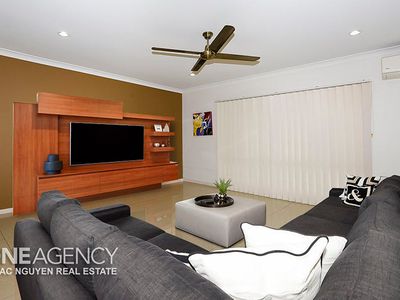 37 Injune Circuit, Calamvale