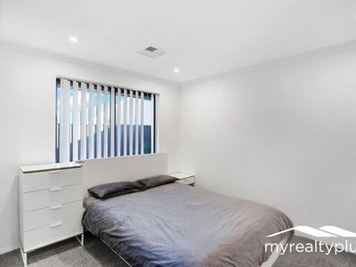 31 Rapallo Grove, Madora Bay