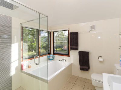 94 Hutchinson Road, Nimbin
