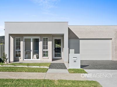 35 Bristlebird Drive, Calderwood