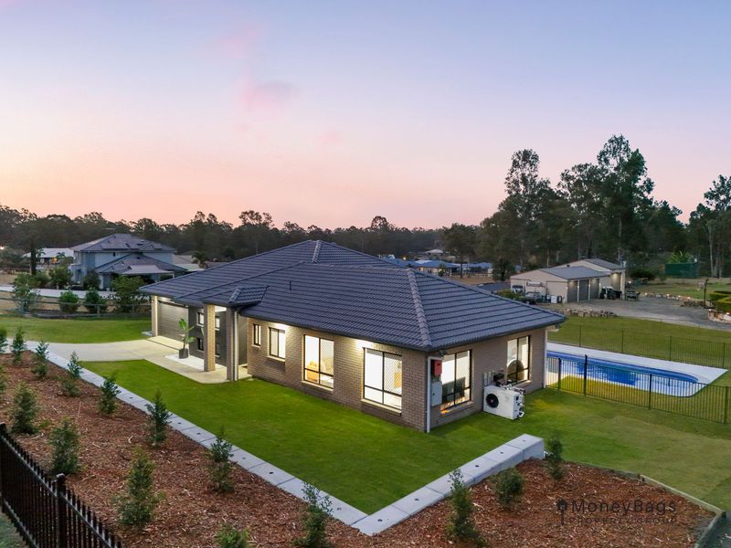 110-116 Myrtle Road, Jimboomba