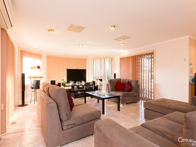 9 Legend Court, Hallam