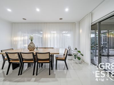 66  Banjo Circuit, Lynbrook