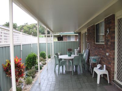 2 / 12 Hesper Drive, Forster