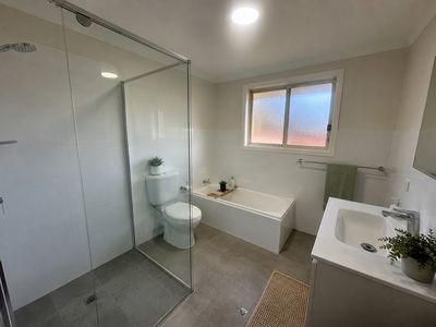 4 / 11 Gordon Street, Woonona