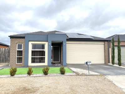 19 Nantha Way, Brookfield