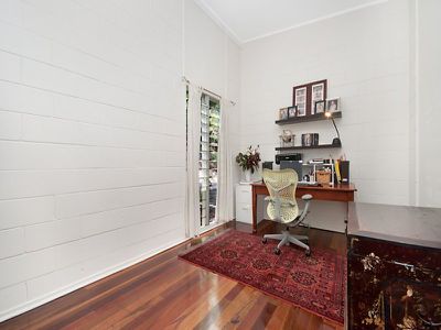15 Hillside Crescent, Townsville City