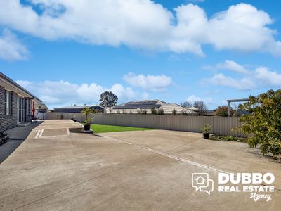 6 Isaac Court, Dubbo
