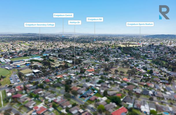 80 Mitford Crescent, Craigieburn