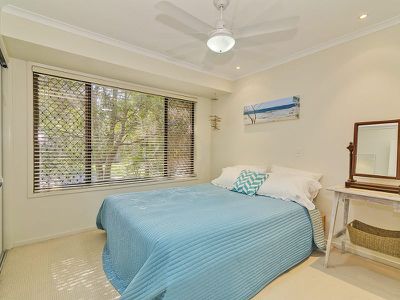 8 Karalise Street, Rochedale South