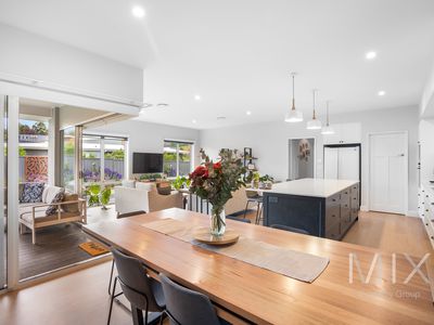 11 Dowding Crescent, New Town