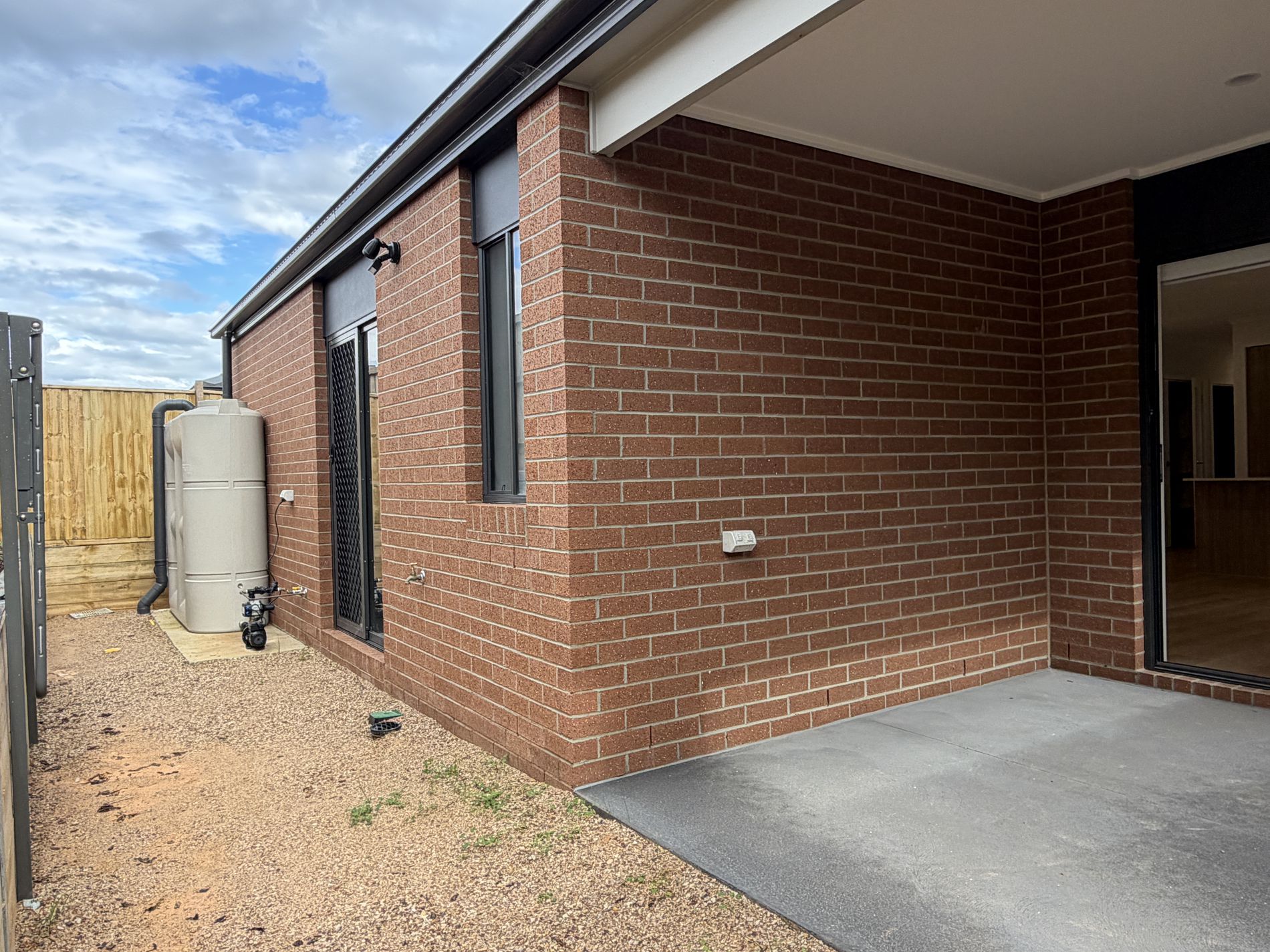 28 Rhea Drive, Leopold