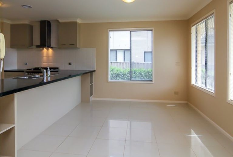 7 Waterstone Cove, Sanctuary Lakes