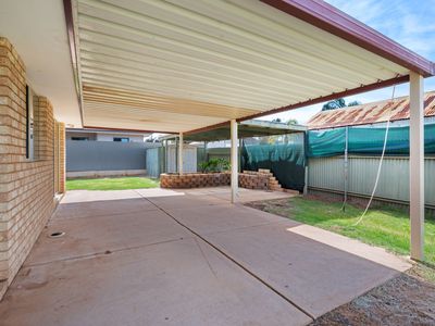 51A Eureka Street, Hannans
