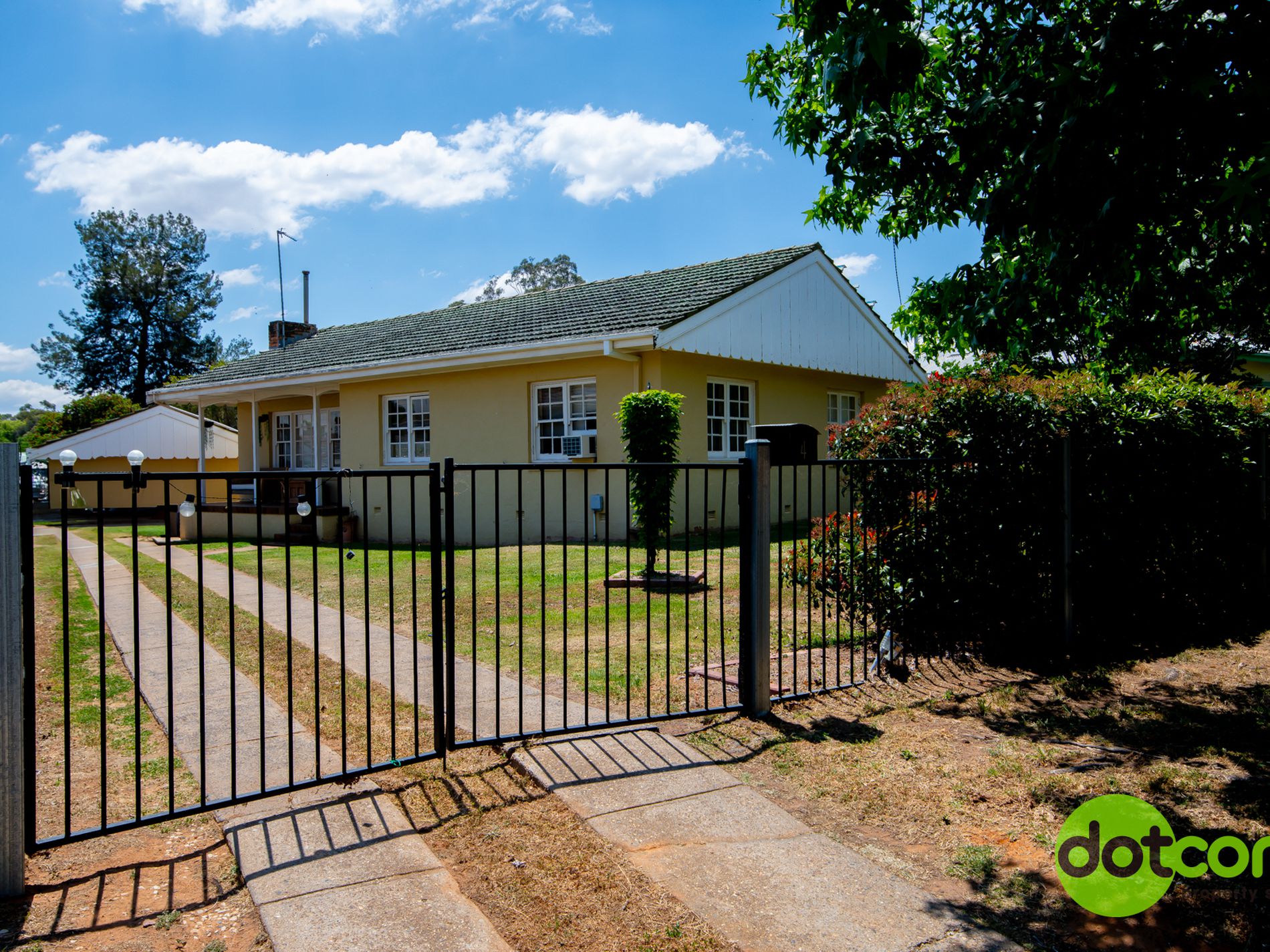 4 Fairview Street, Dubbo