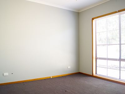 2 / 5 Pynsent Street, Horsham