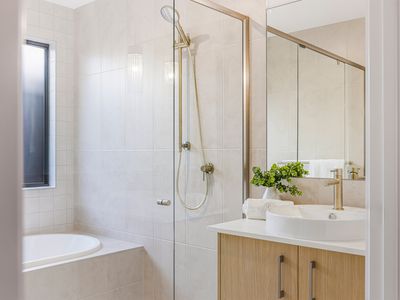 52 Treeline Circuit, Mooloolah Valley