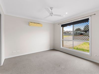 2/274 Long Street, South Toowoomba