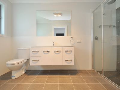 2 Venetian Court, Dubbo