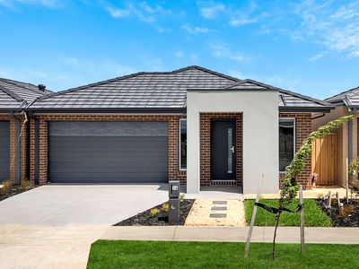 14 Pobblebonk Crescent, Clyde North