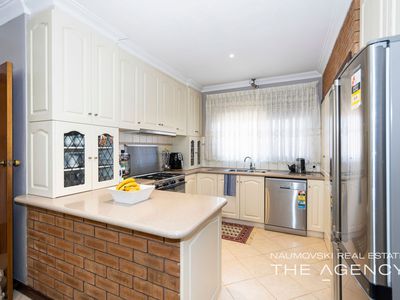 34 Napier Road, Marangaroo