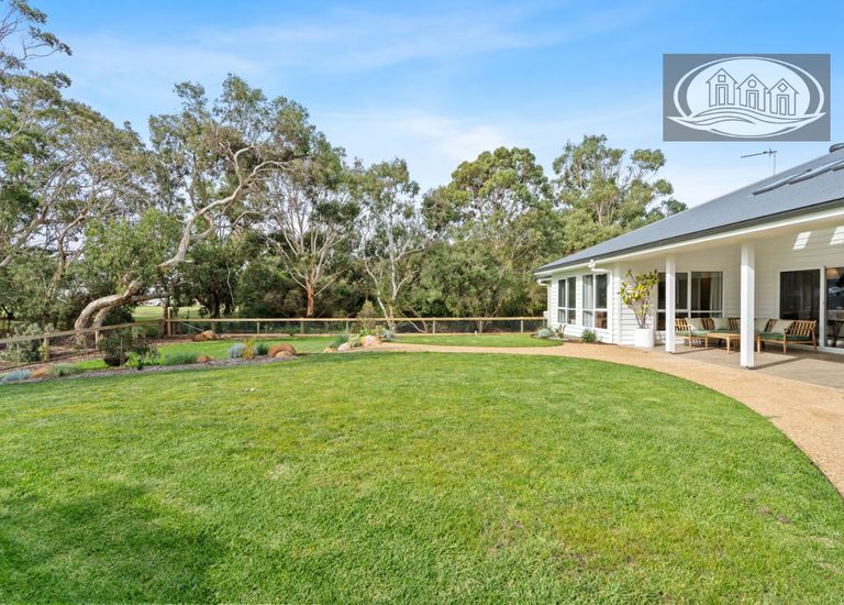 28B Burvilles Road, Portland