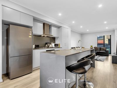 35 Graziers Crescent, Clyde North