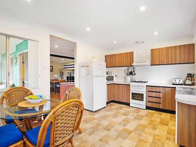 1 Lagoon Crescent, Sussex Inlet