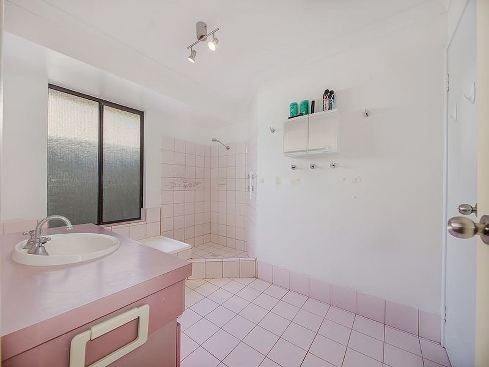 18 Moorpark Avenue, Yanchep