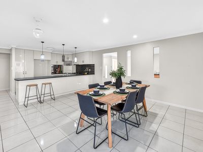 47 Monash Way, Ooralea