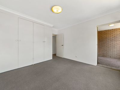 2 / 13 Ball Avenue, Eastwood