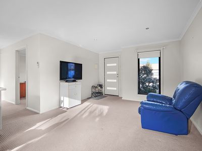 9 / 25 Deutgam Street, Werribee