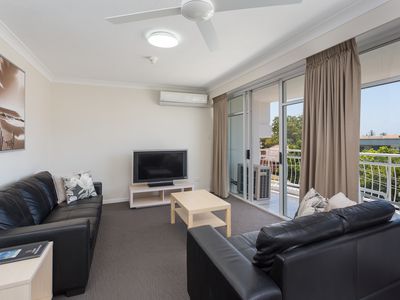 2I / 510 Marine Parade, Biggera Waters